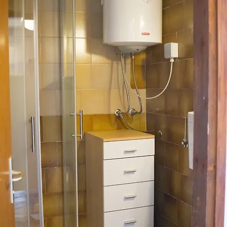 לינה וארוחת בוקר Viscovery Apartments