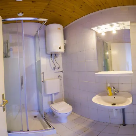 Viscovery Apartments 3* Rukavac (Vis)