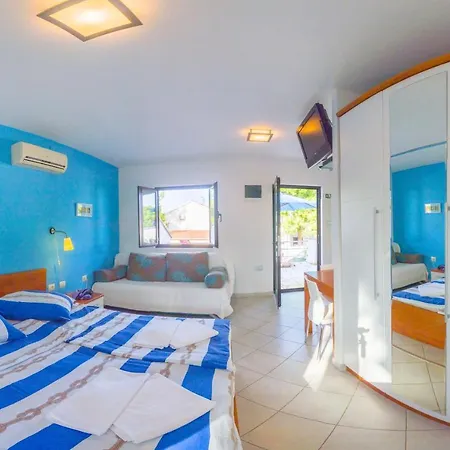 Viscovery Apartments krevet i doručak Rukavac (Vis)